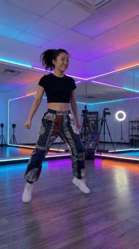 四虎影院舞蹈视频教学